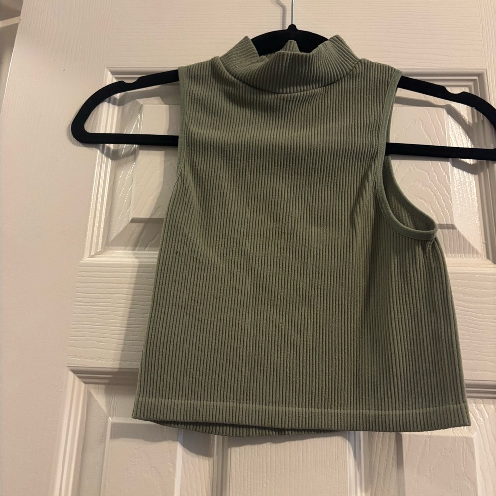 Zara Sage Green Ribbed Crop Top